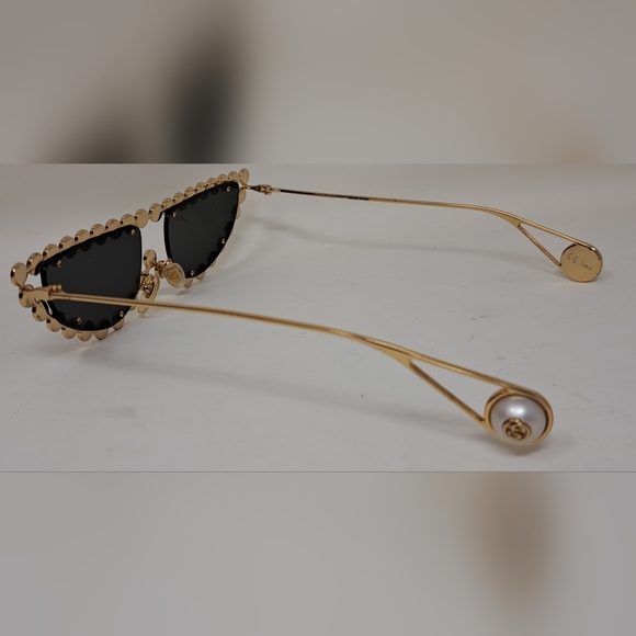 Gucci Hollywood Forever Sunglasses Crystals Gold Cat Eye GG0364S 002 53-18-140 - Picture 13 of 15
